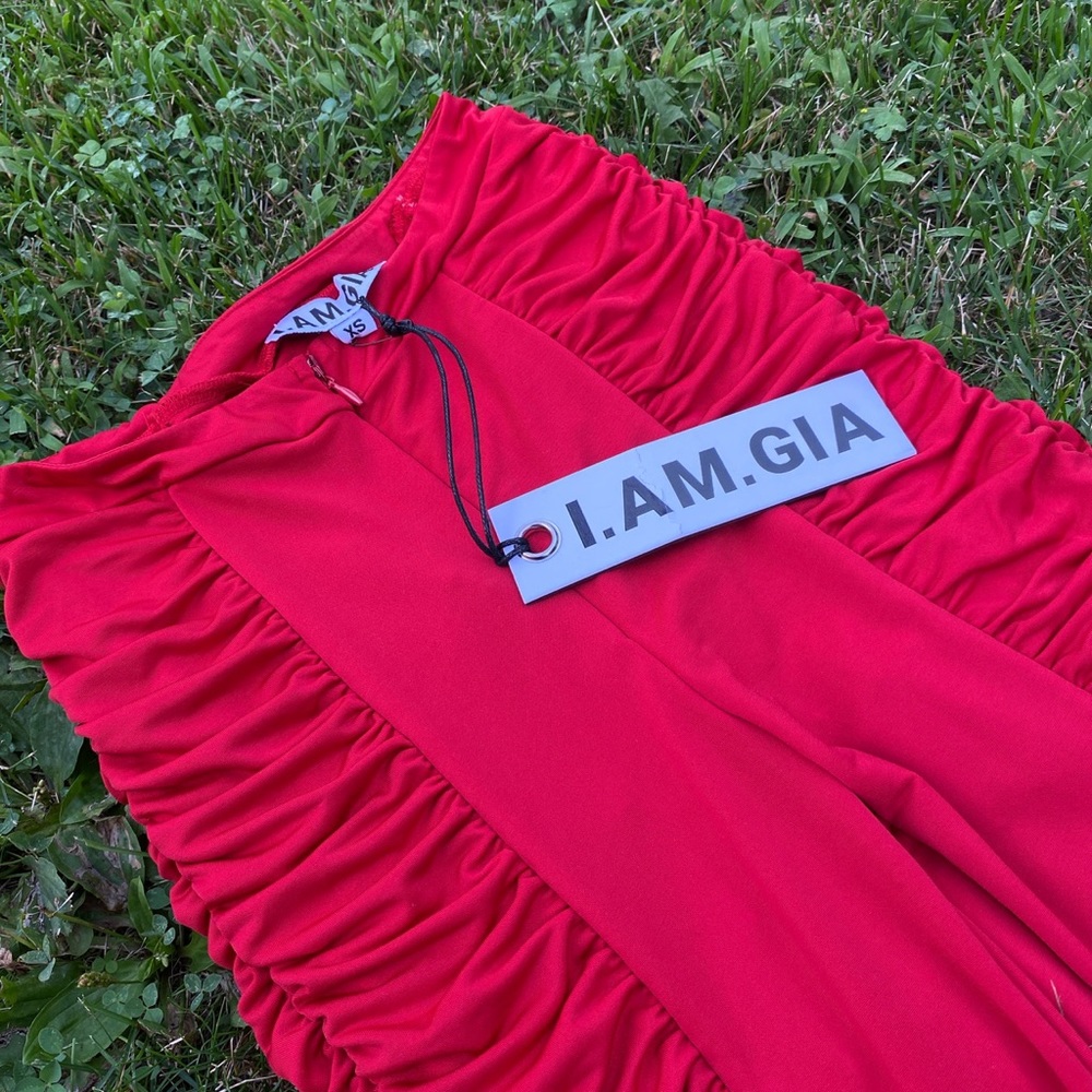 I am Gia pants